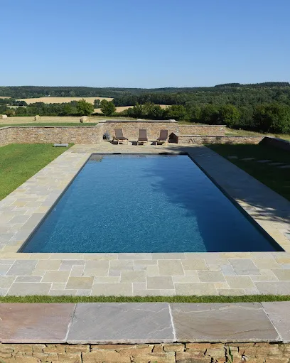 Image de Design Piscines - Carré Bleu Mortagne-au-Perche